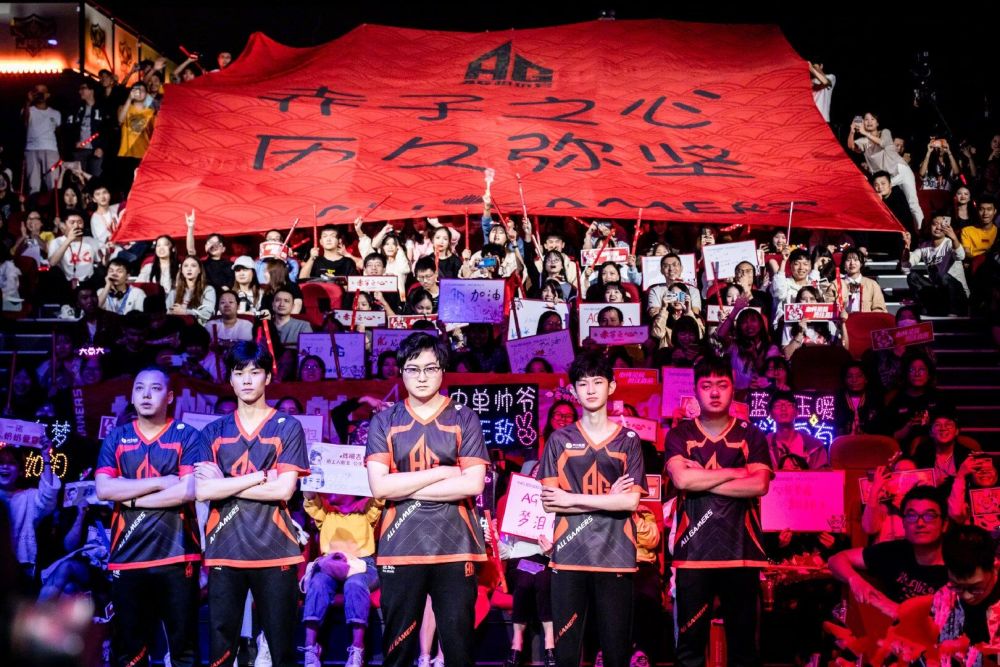 EMEA Masters丑闻： Forsaken 和 Bushido Wildcats 收到Riot Games的警告
