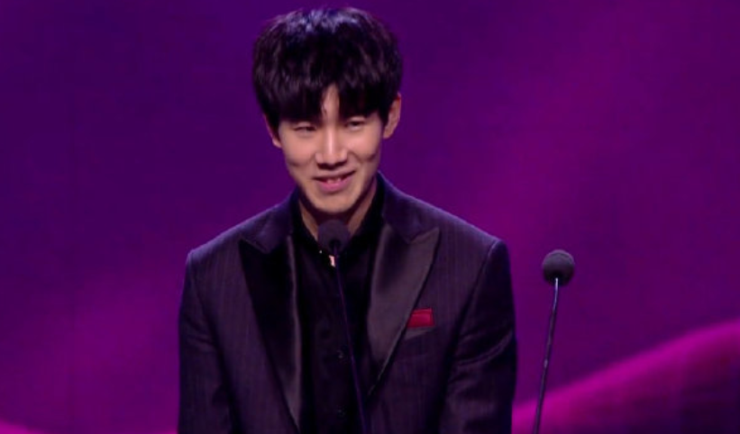 Tabe：本来我们觉得英雄够用就可以 打GEN真的要拿不一样的BP